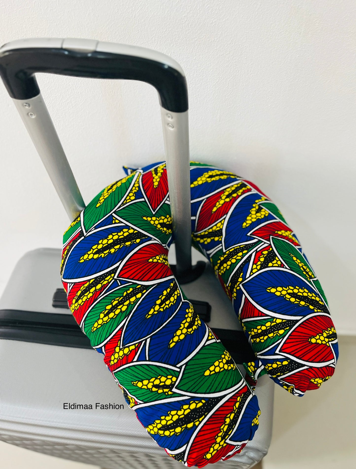 Green Ankara African Print Travel Pillow - Comfort and Style on the Go 💚