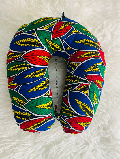 Green Ankara African Print Travel Pillow - Comfort and Style on the Go 💚